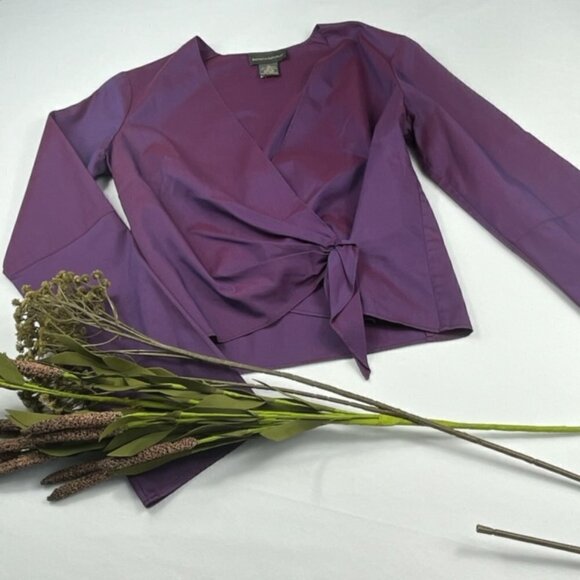 Banana Republic Wrap Long Sleeve Purple Crop Top - Picture 1 of 8